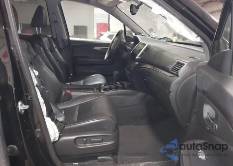 2017 Honda Pilot Ex-L z USA, uszkodzony, nr VIN 5FNYF6H52HB062114